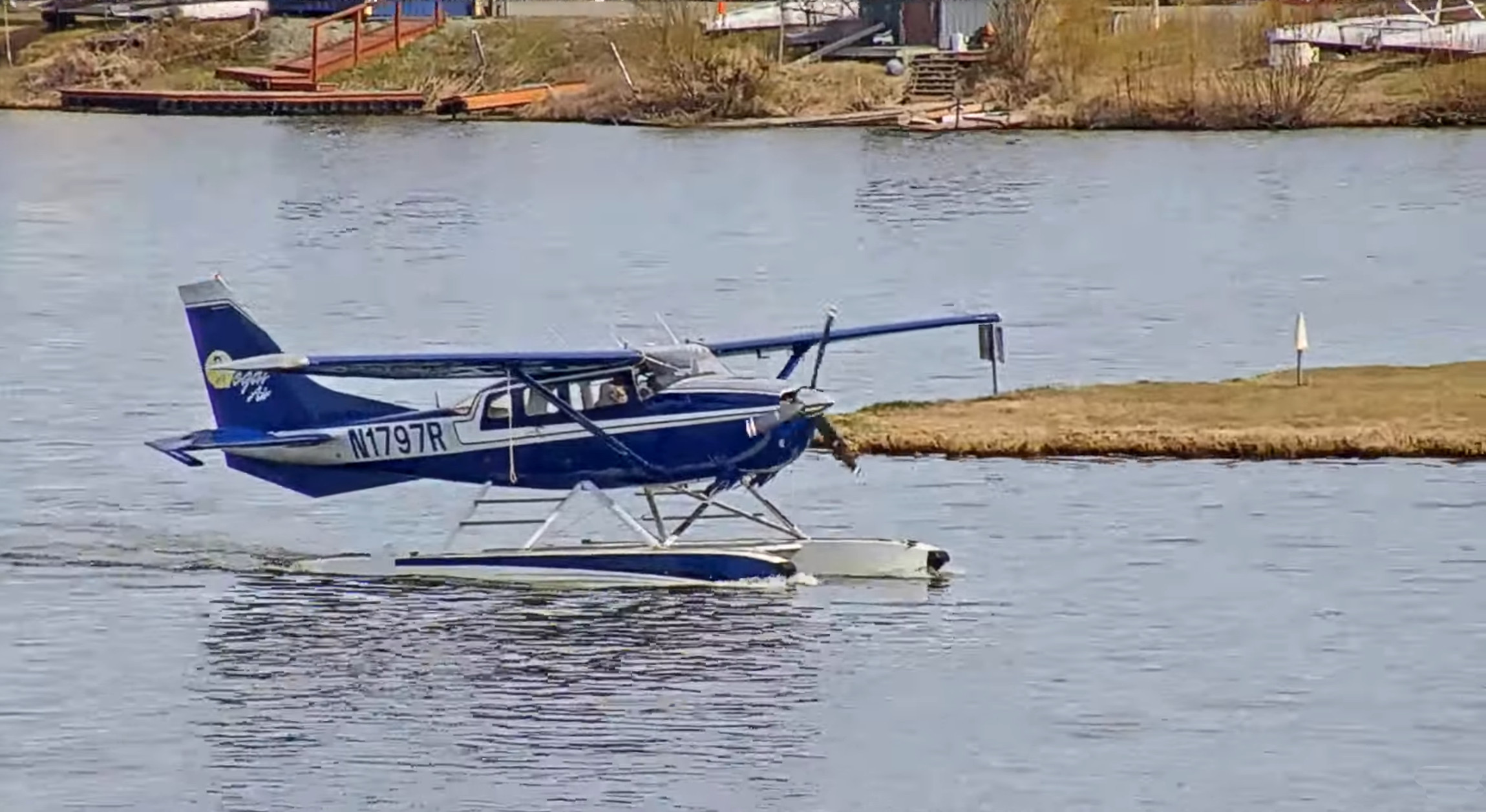 Alaska: Hydravion en partance.